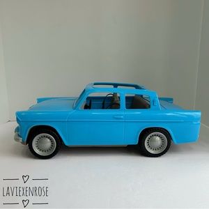 2001 Harry Potter Weasley Flying Car Ford Anglia